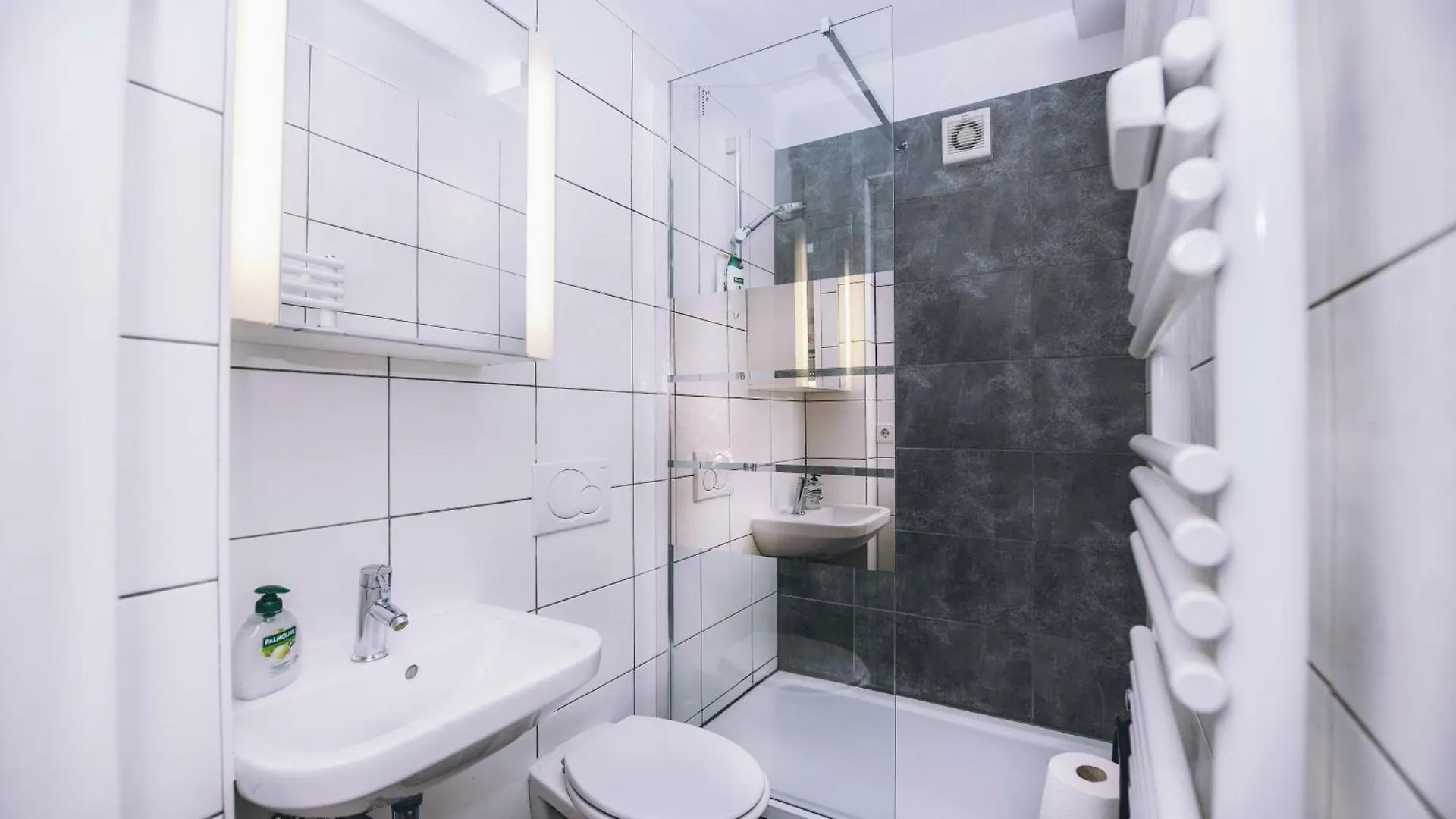 Modern Lux City Center Studio 卢森堡